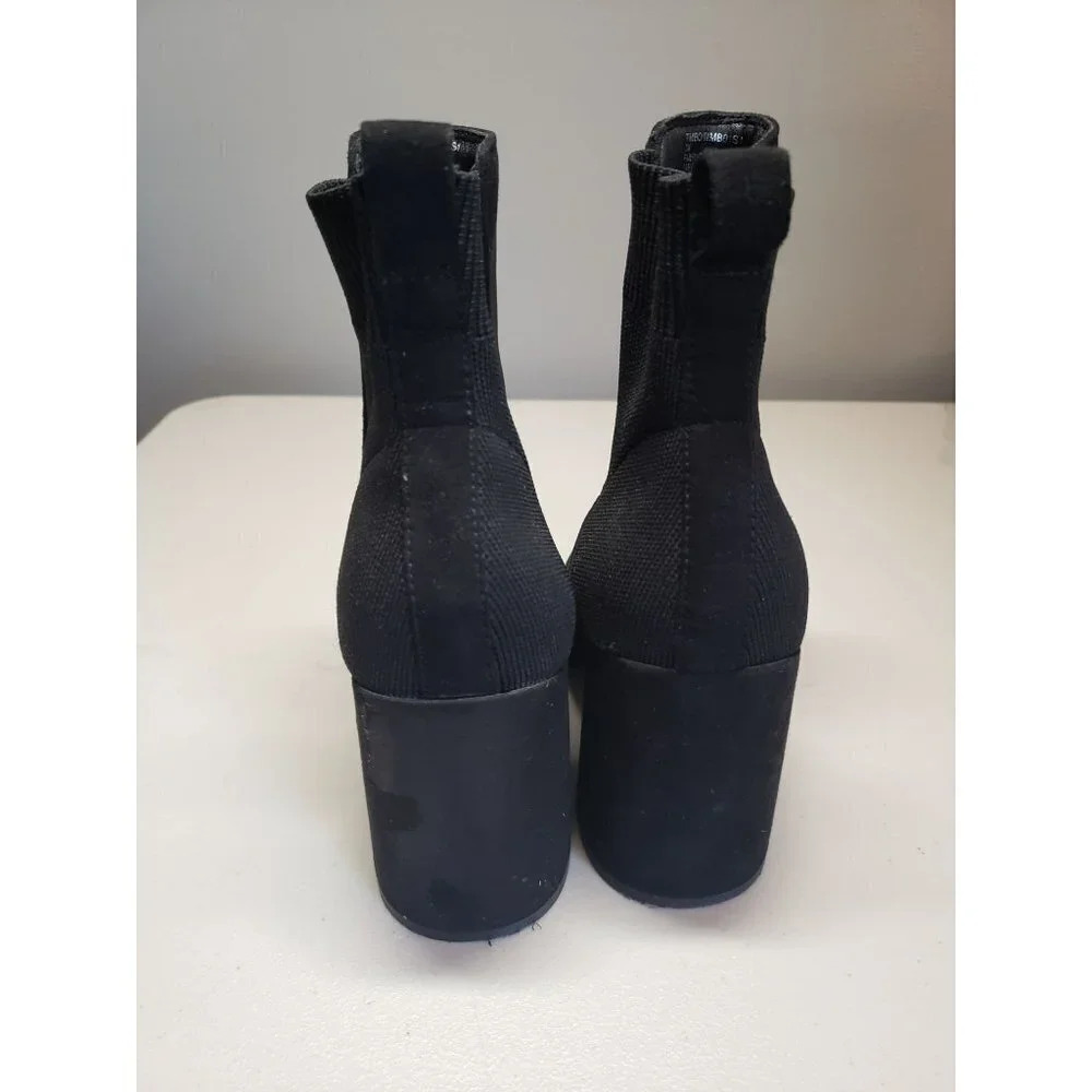 Steve Madden Women's Timbo Ankle Boot Size 7. - Picture 4 of 6
